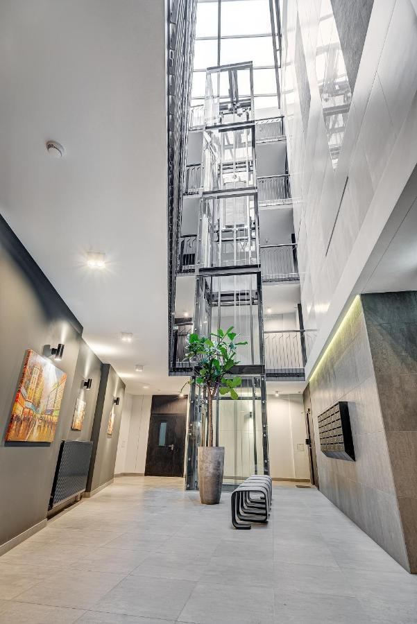 Happy Inn Presidential, Self Check-In, Parking In The Underground Garage Vilna Exterior foto